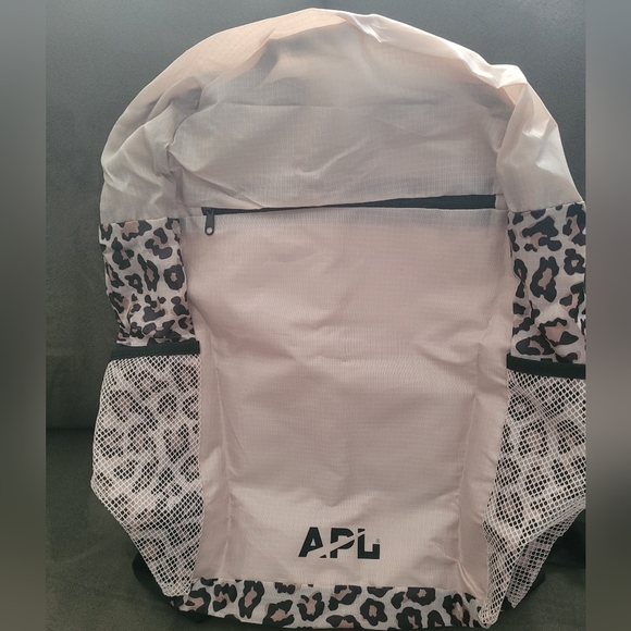 APL Backpack - Picture 4 of 5
